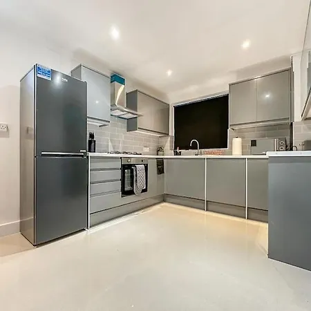 New Cosy Luxury 3 Bedroom House In Battersea London Exterior photo