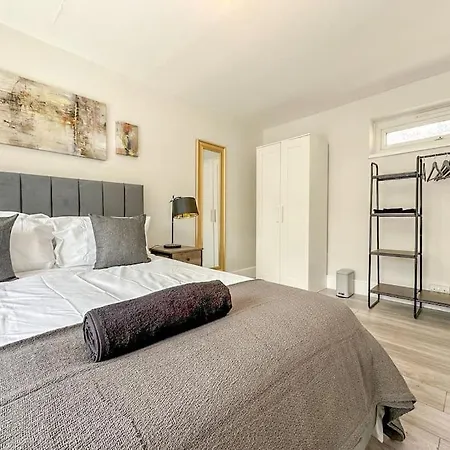 New Cosy Luxury 3 Bedroom House In Battersea London Exterior photo